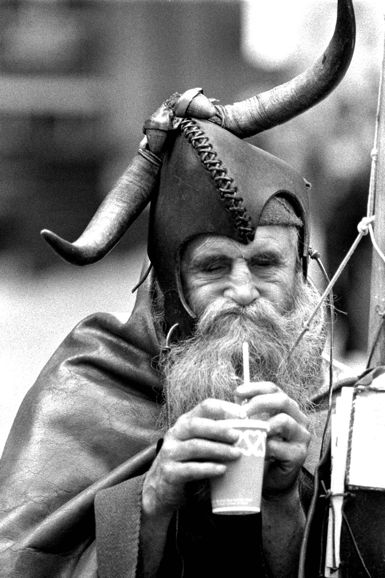 Moondog-drinks.jpg